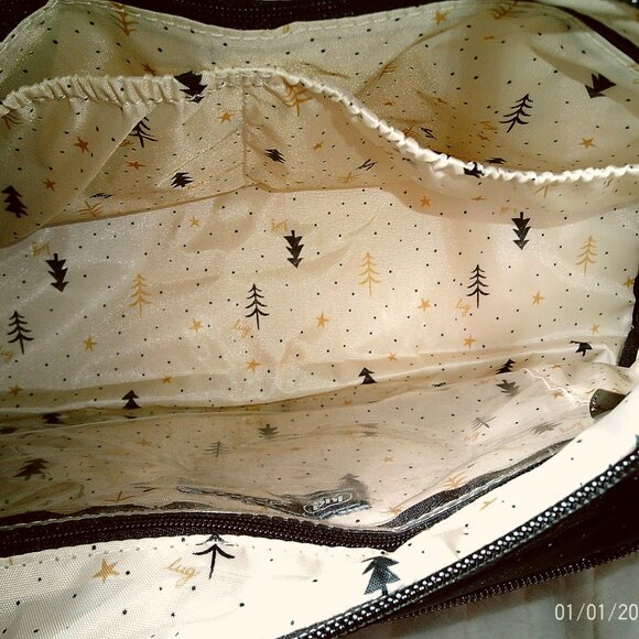 Lug Stretch Crossbody Bags in Buffalo Check and Snowman Trees - Picture 5 of 12